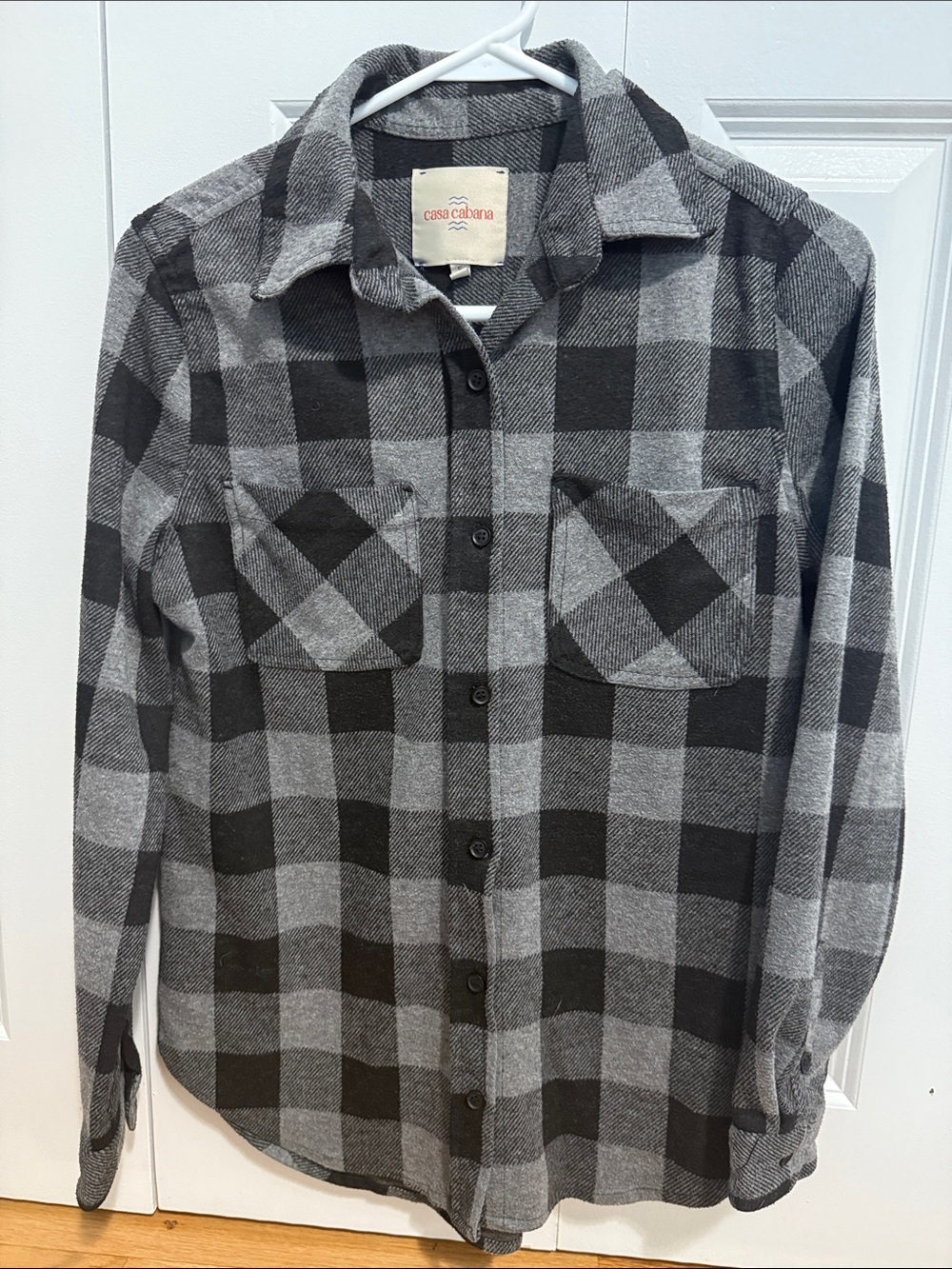 Women’s Gray Plaid Button-Down Shirt Jacket